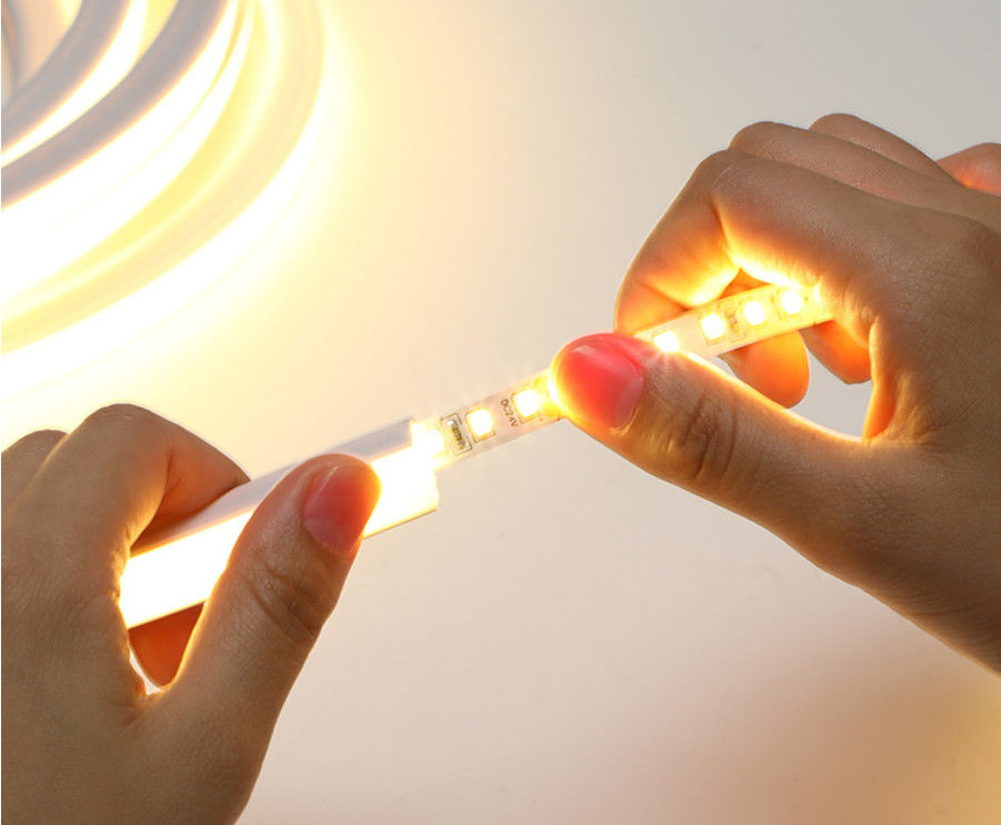 24V 8W 3000K Flex LED Neon Şerit Işık Dekorasyonu IP65 IP67